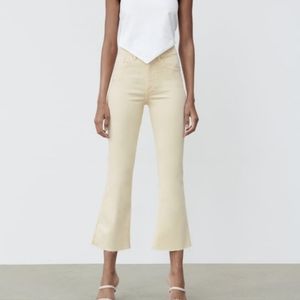 NWT ZARA CROPPED FLARE JEANS